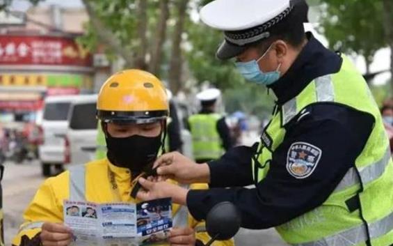 “一盔難求”的電動自行車頭盔，你買對了嗎？