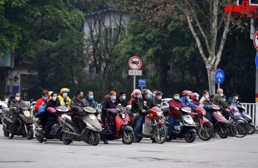 河北解讀電動自行車新規(guī)：允許搭載1人，且不限制年齡